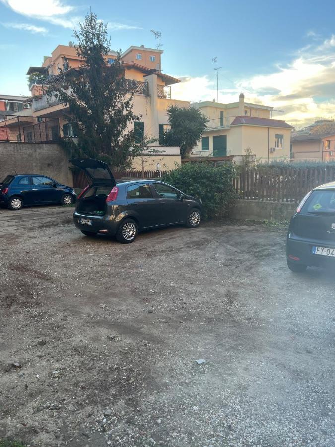 Appartement Casa Bravetta - Parking Private à Rome Extérieur photo