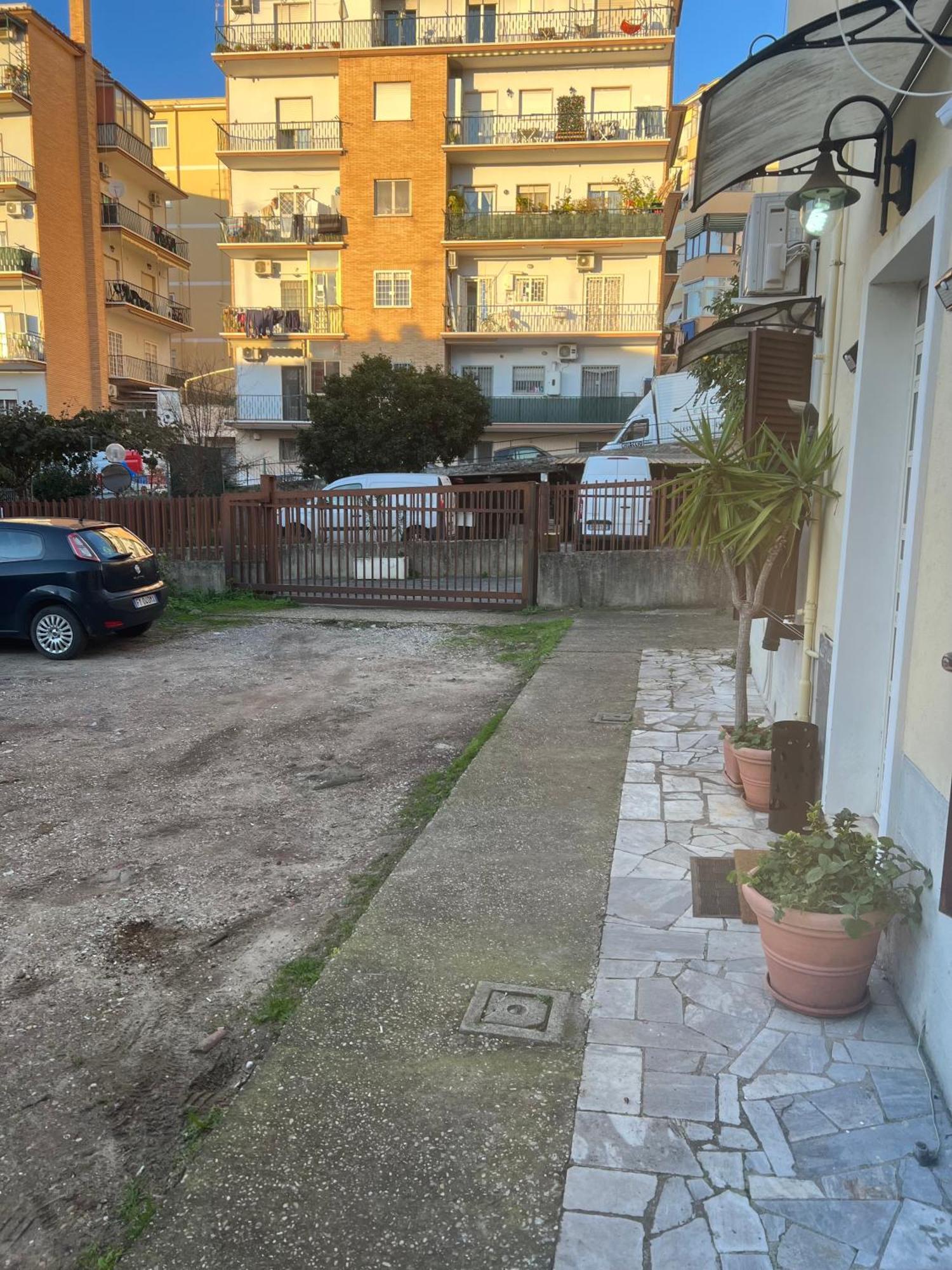 Appartement Casa Bravetta - Parking Private à Rome Extérieur photo